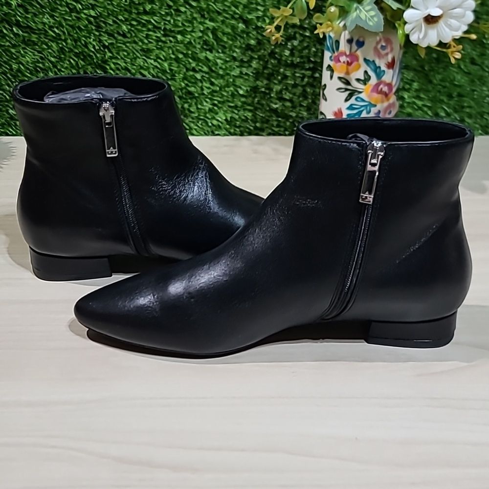 Aquatalia Prisilla Pointed Toe Bootie Black / Us Women's 8 — image 3 of 8